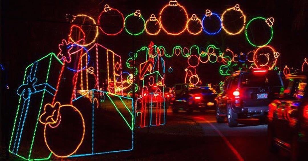 Prairie Lights Drive-Through Holiday Light Park - Visit Grand Prairie