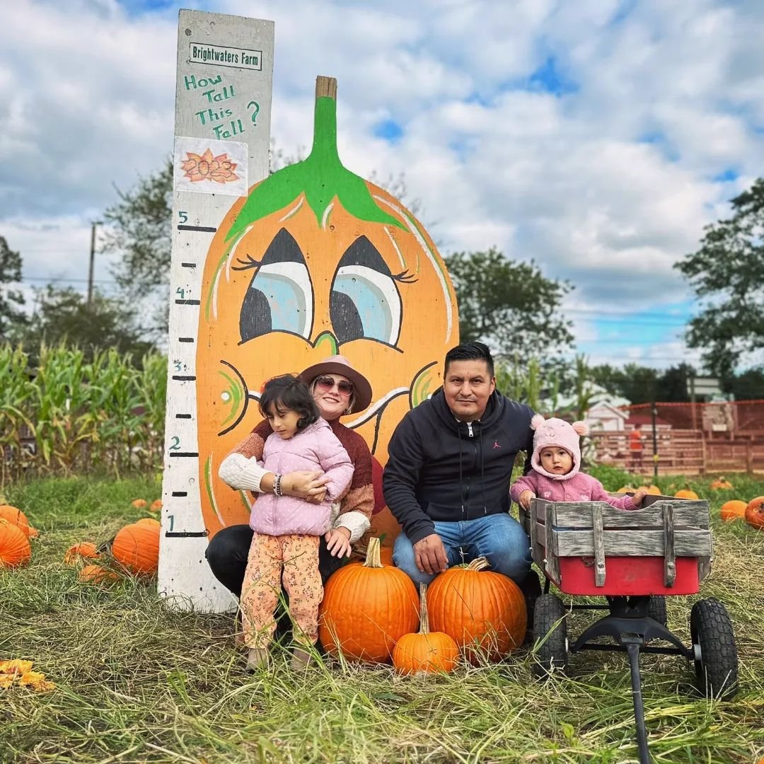 pumpkins time! 🍁
Family time! 👨‍👩‍👧‍👧

#farm #longislandny #weekendvibes #sunday