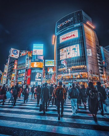 tourhub | Shibuya Crossing Crowdriff Gallery