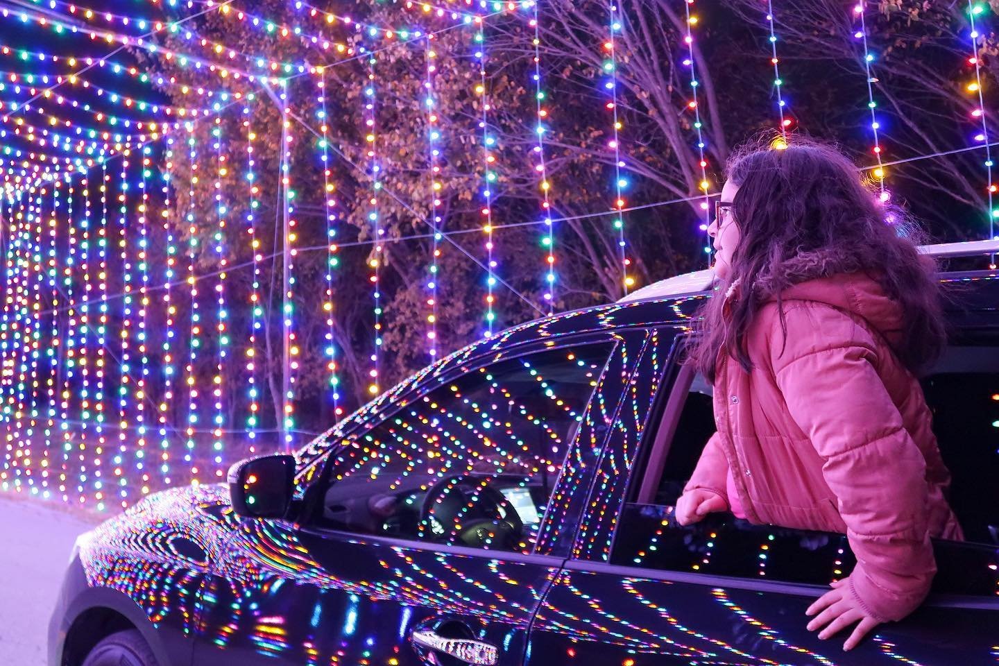 Prairie Lights Drive-Through Holiday Light Park - Visit Grand Prairie