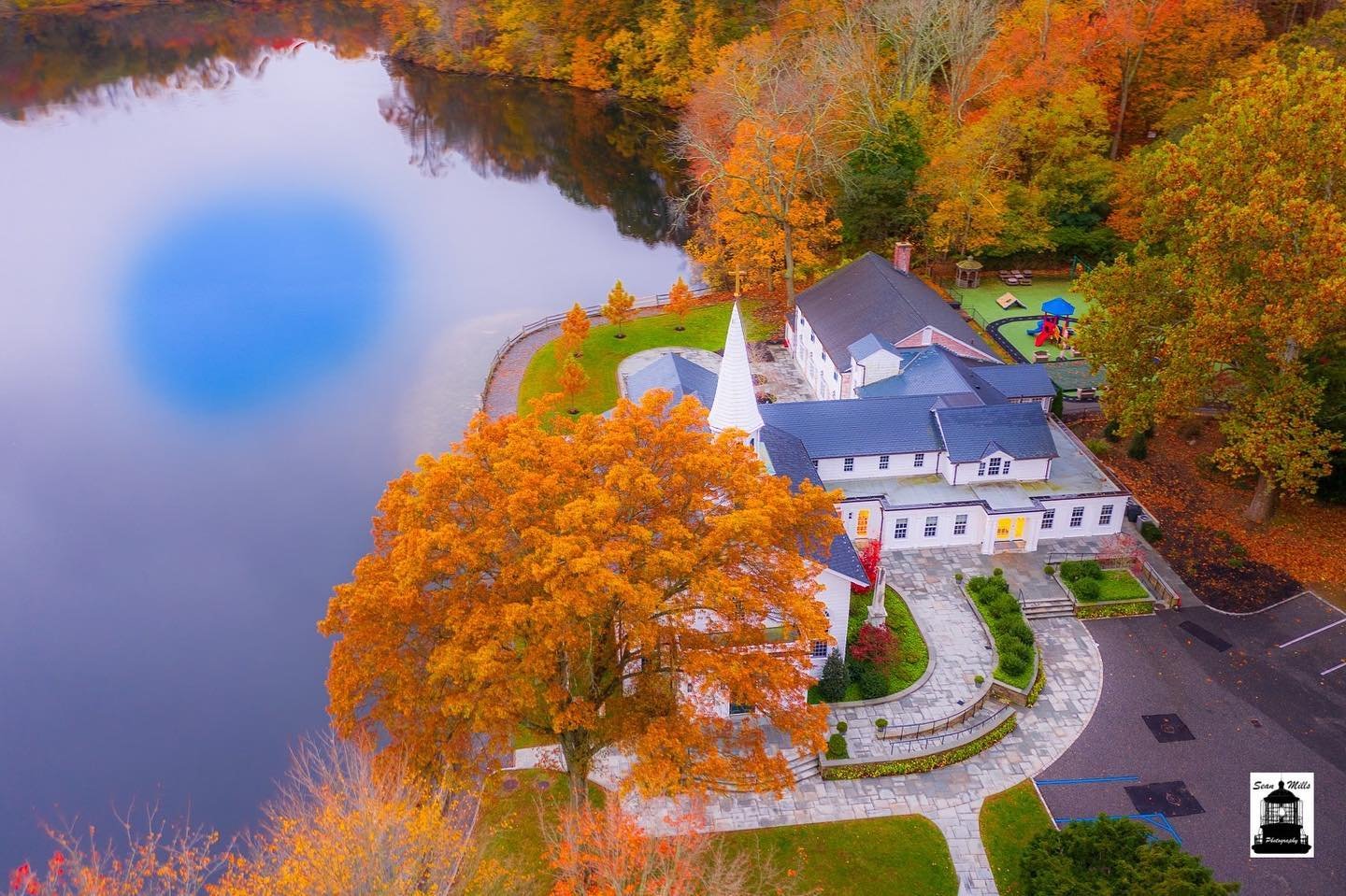 St John’s Church, Cold Spring Harbor. #autumn #church #religion #seanmillsphotos #mills #longisland #coldspringharbor