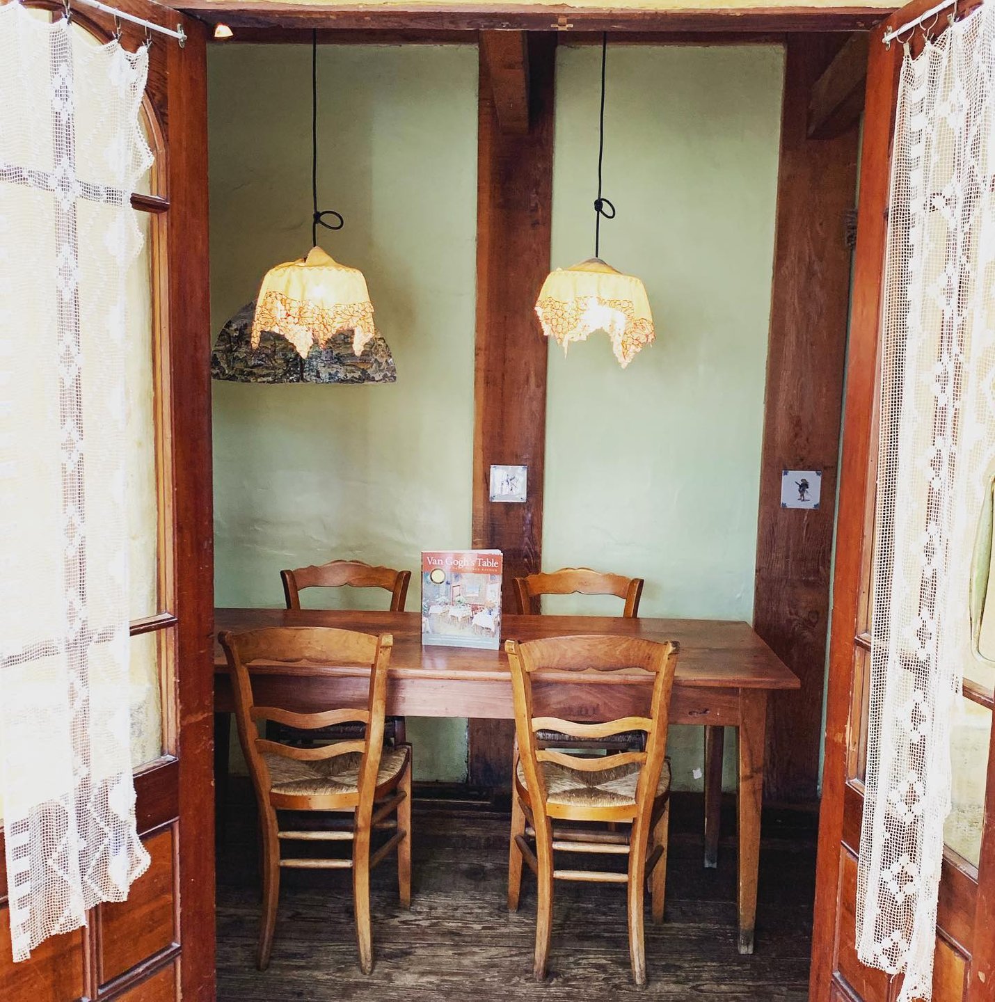 Photo by user casanova_carmel, caption reads How many of you have had the pleasure of dining at Van Gogh’s table?

#frenchcuisine #aubergeravoux #california #carmelbythesea #frenchcountry #romanticcarmelweekend #carmelfoodies #dinnerdate