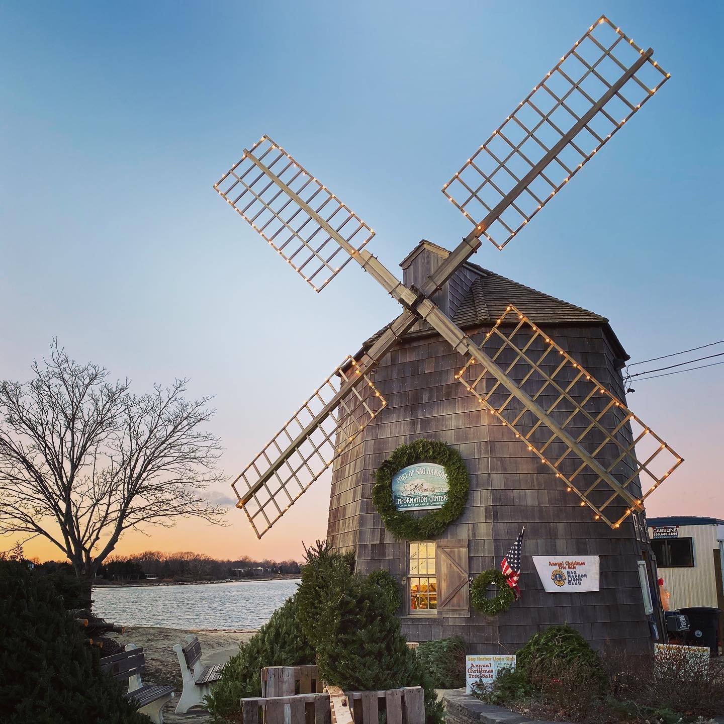 🎅🏼in sag harbor