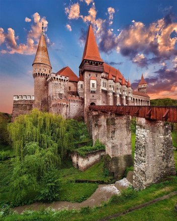 tourhub | 4 Fantastical European Castles Guide Crowdriff Gallery