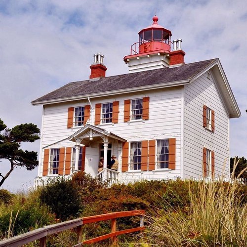 Popular The Historic Yaquina Bay Lighthouse, Oregon Coast