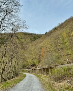 Photo by apass11, caption reads: Highlights from my weekend in Jim Thorpe.  Stayed in the beautiful innjimthorpe; ran the Jim Thorpe half marathon; hiked to Buttermilk and Luke’s falls at Lehigh Gorge State Park; hiked Shades of Death Trail, Boulder Field and Hawks Falls at Hickory Run State Park. 

#visitjimthorpepa #jimthorpe #jimthorpepa #innjimthorpe #lehighgorgestatepark #hickoryrunstatepark #jimthorperunningfestival2024